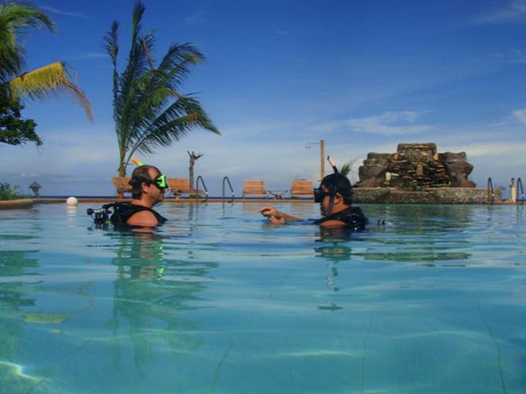 Thalatta Resort Zamboanguita  Extérieur photo