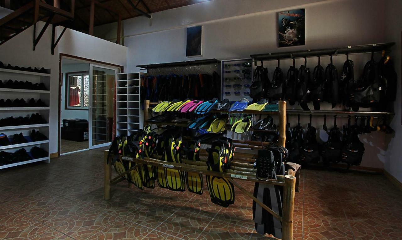 Thalatta Resort Zamboanguita  Extérieur photo