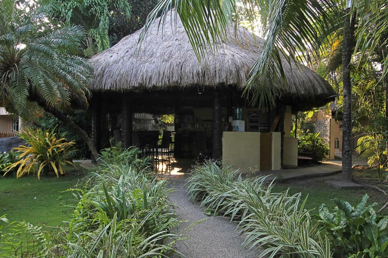 Thalatta Resort Zamboanguita  Extérieur photo