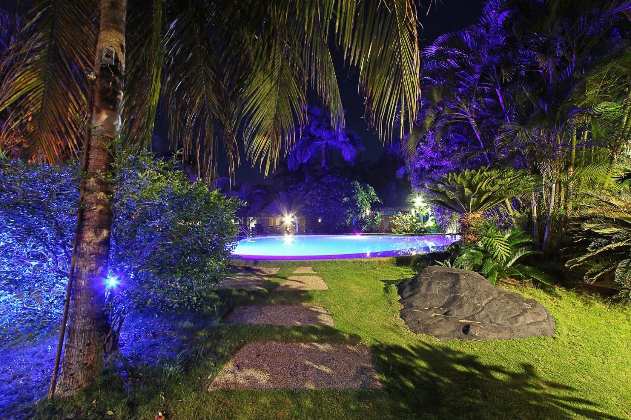 Thalatta Resort Zamboanguita  Extérieur photo